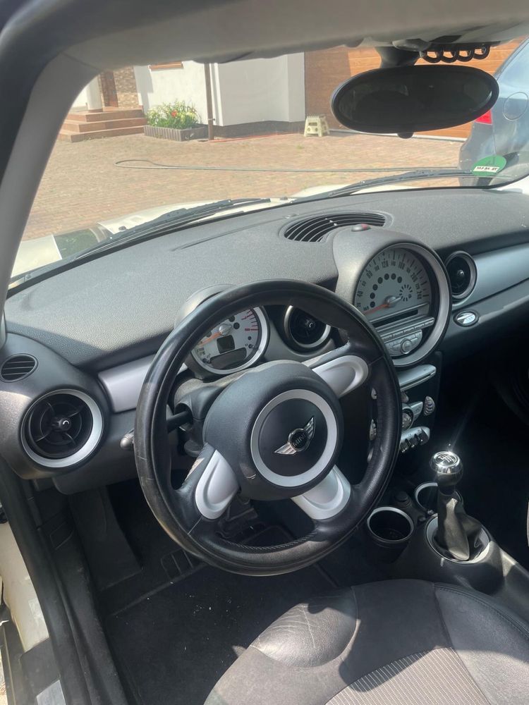 Mini Cooper 2008 rok