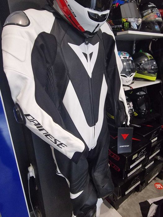 Kombinezon Dainese LAGUNA SECA 5 1PC perf '98 (50) i '104 (52) wydł.