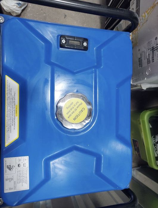 Продам інверторний генератор