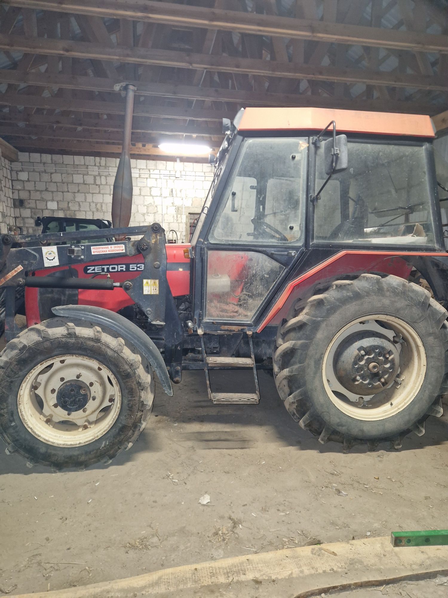 Zetor 5340 z ładowaczem