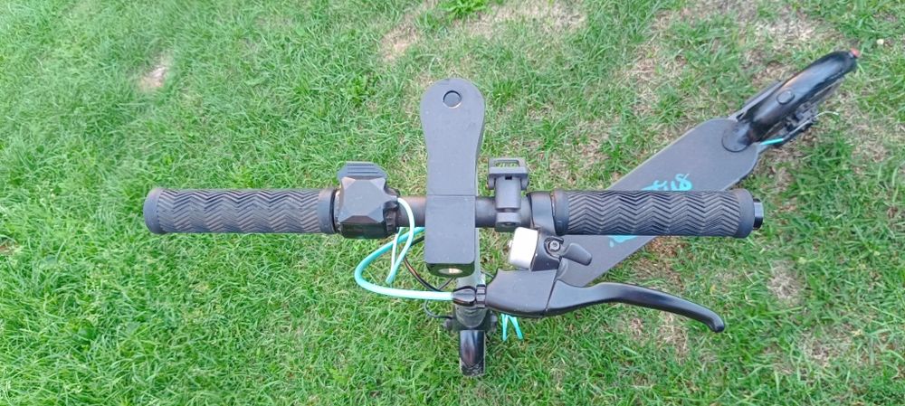 Sprzedam hulajnogę elektryczna motus