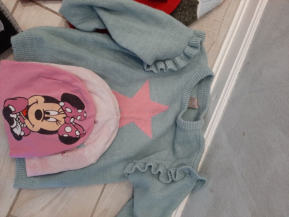 sprzedam  kurtkę czapki bluzy sweterki leginsy
