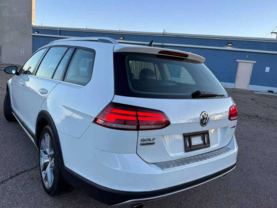 Volkswagen Golf Alltrack      2019
