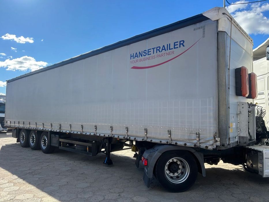 Schmitz Cargobull BARDZO DOBRE OPONY / STANDARD / 2017 ROK / ZAMKNIĘCIE CELNE / ŚWIADECTWO CELNE / KILKANAŚCIE SZTUK DO WYBORU !!  Dwa koła zapasowe / Deski aluminiowe / Kilkanaście sztuk naczep