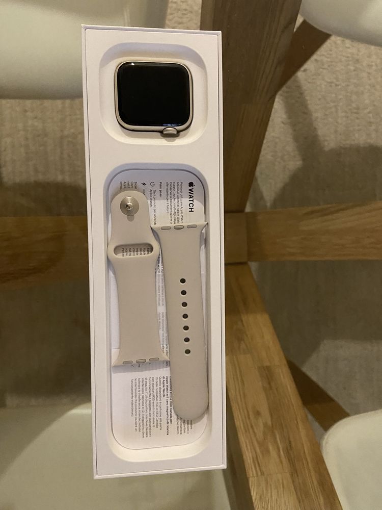 Apple Watch SE 40 mm - NOVO c/ garantia