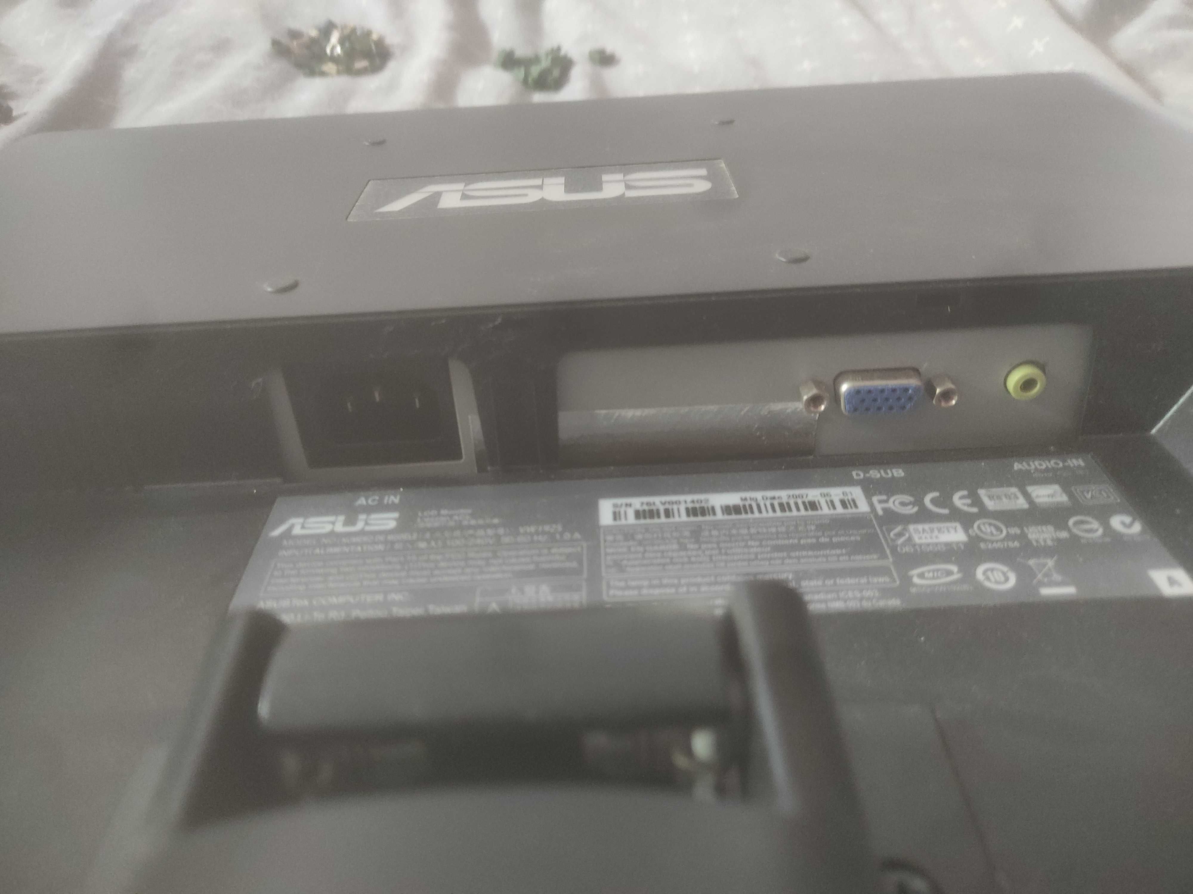 Monitor LCD 19 " Asus vw192s