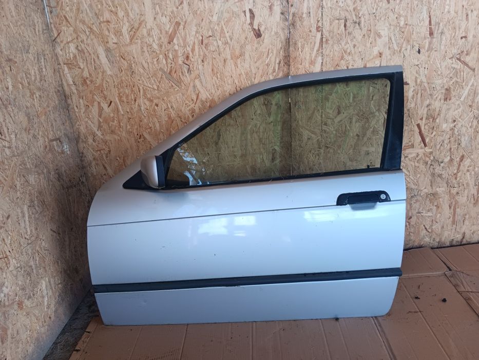 Bmw e36 compact drzwi lewe kierowcy kompletne KPL