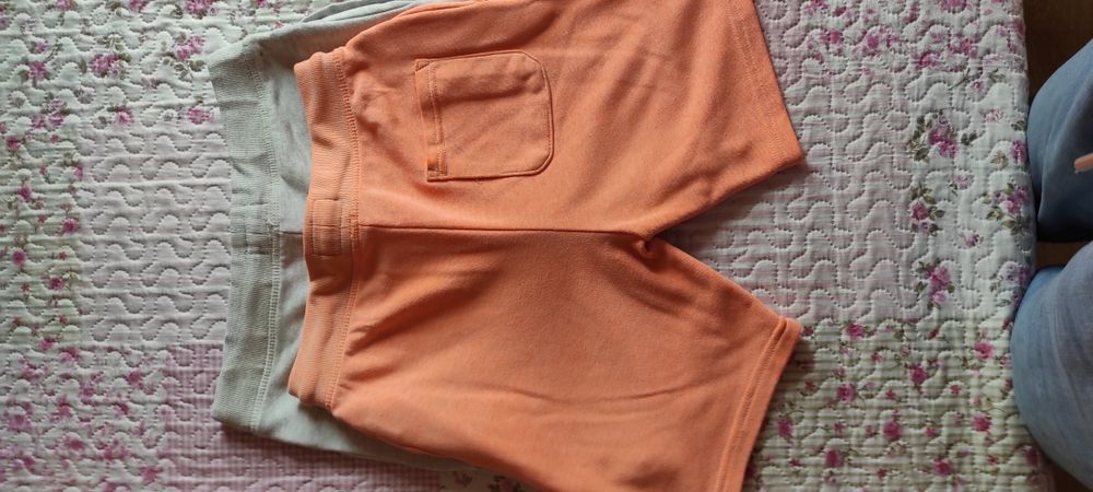 Calções 2 + t-shirt 2 idade 11/12 anos