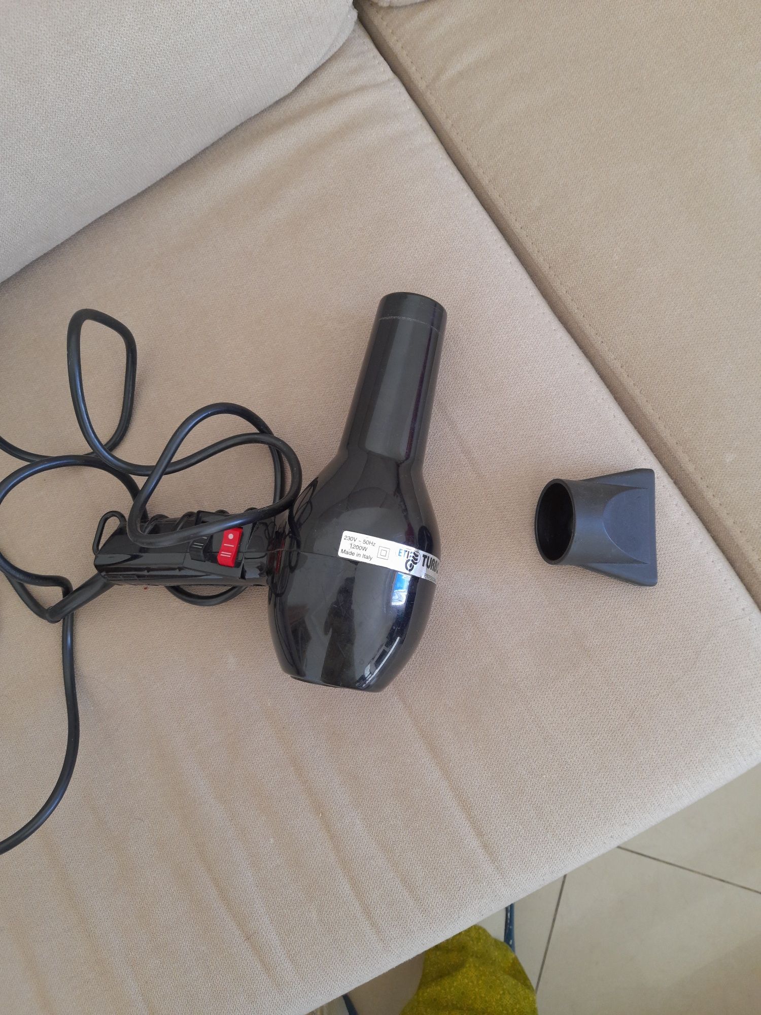 Secador de cabelo