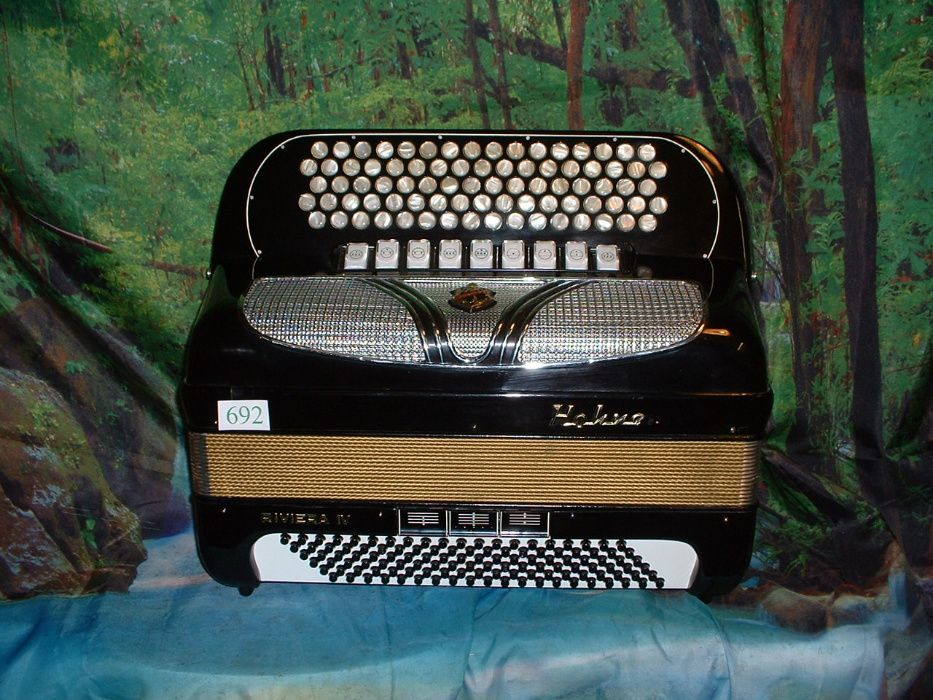 Acordeao Avenda R, N.692