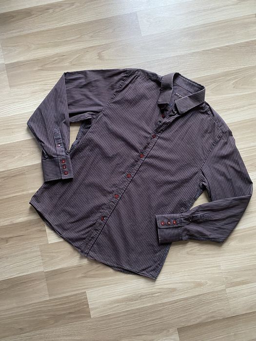 Męska elegancka koszula bawełniana slim fit brązowa w cienkie paski