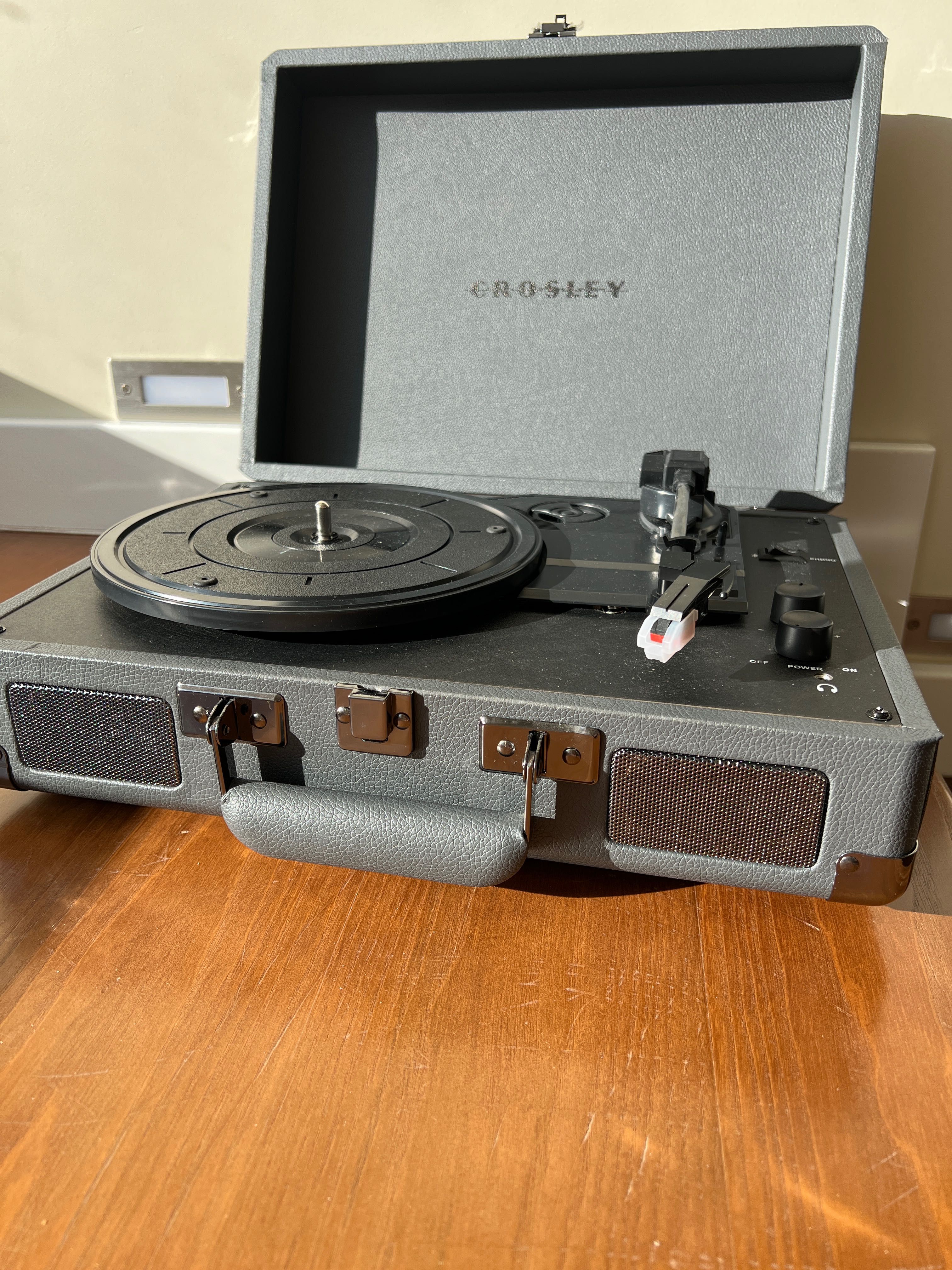 Програвач Crosley