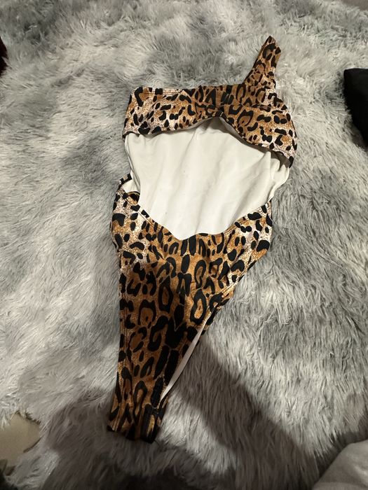 Stroj kapielowy panterka