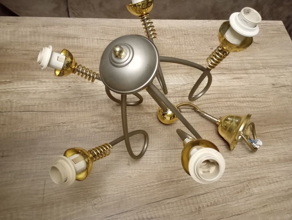 Sprzedam lampę wiszącą