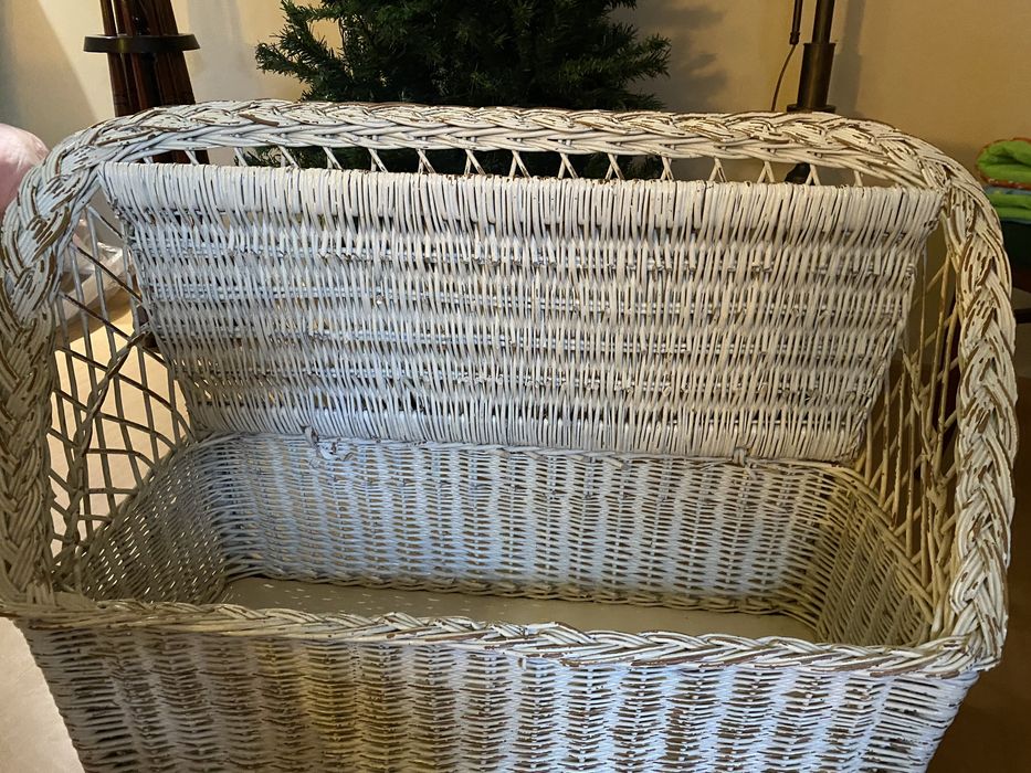 Cadeira /baú de criança