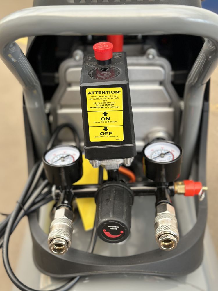 Компрессор 50л, 1.5кВт, 220В, 8атм, 206л/мин. PT-0003 Intertool