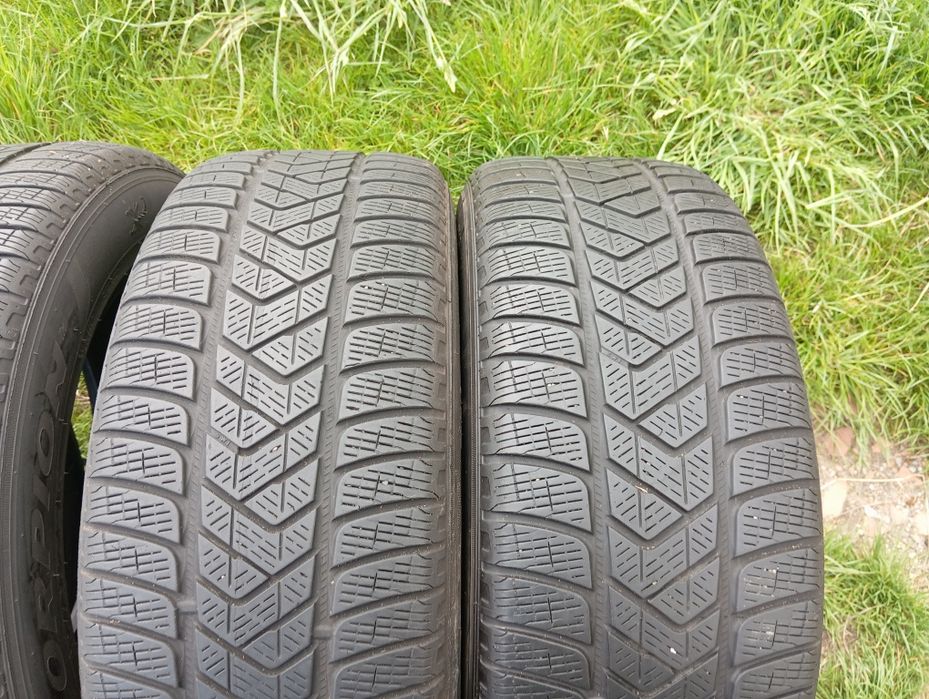 4szt opony zimówki Pirelli Scorpion 235/60/18  107H