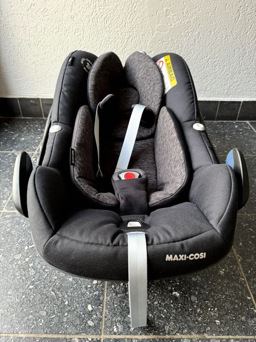 fotelik maxi cosi  pebble pro z baza FamilyFix One i-Size