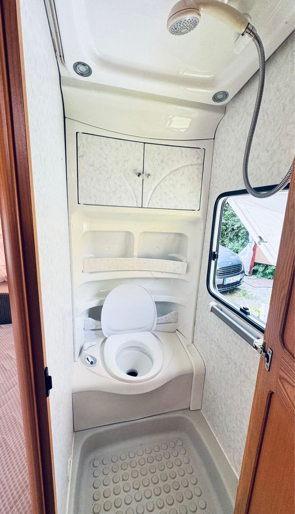 Przyczepa kempingowa Hobby Prestige 560 z '07r super stan 4/5 osobowa