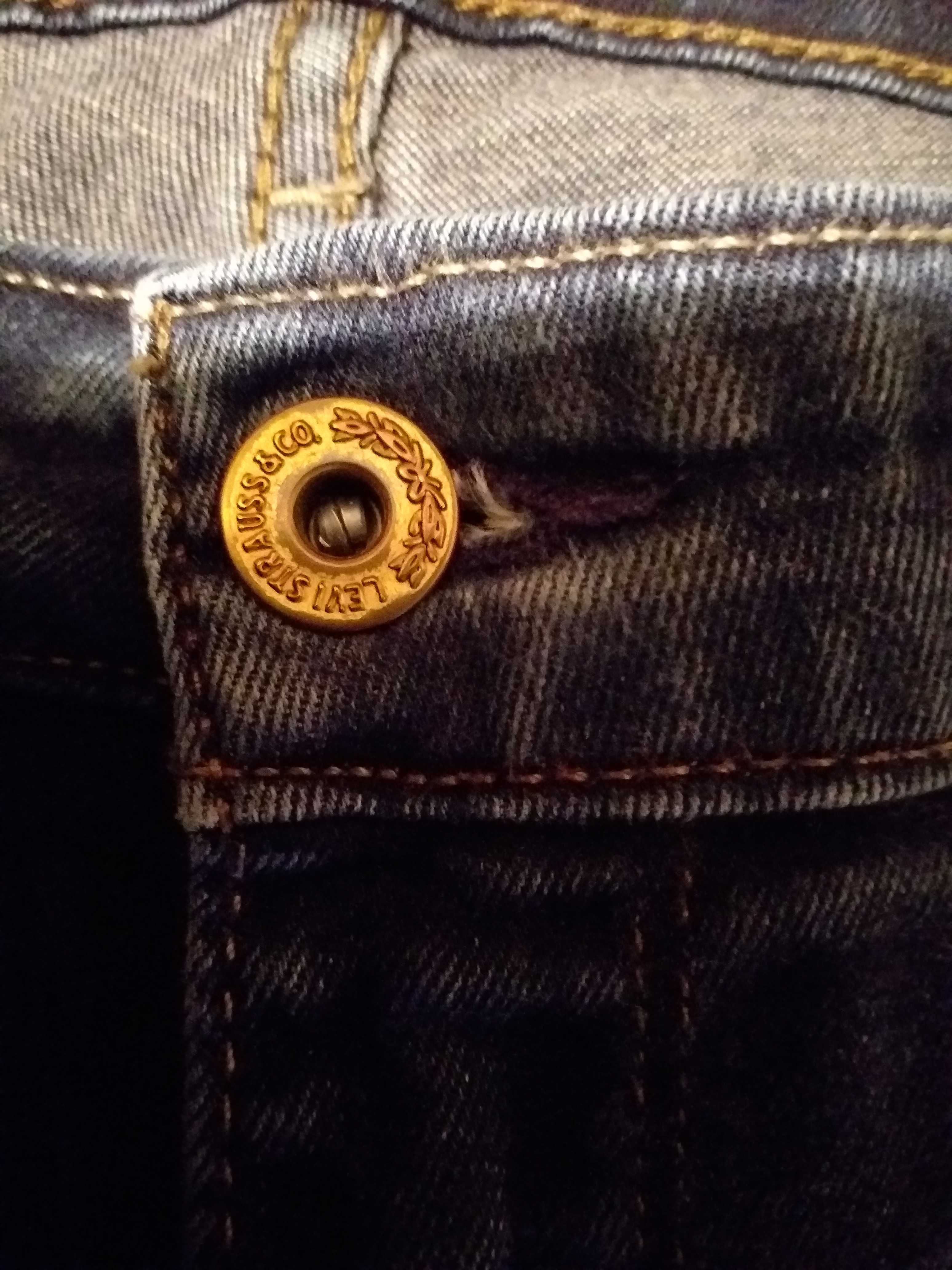 Granatowe jeansy Levis 31, M/L