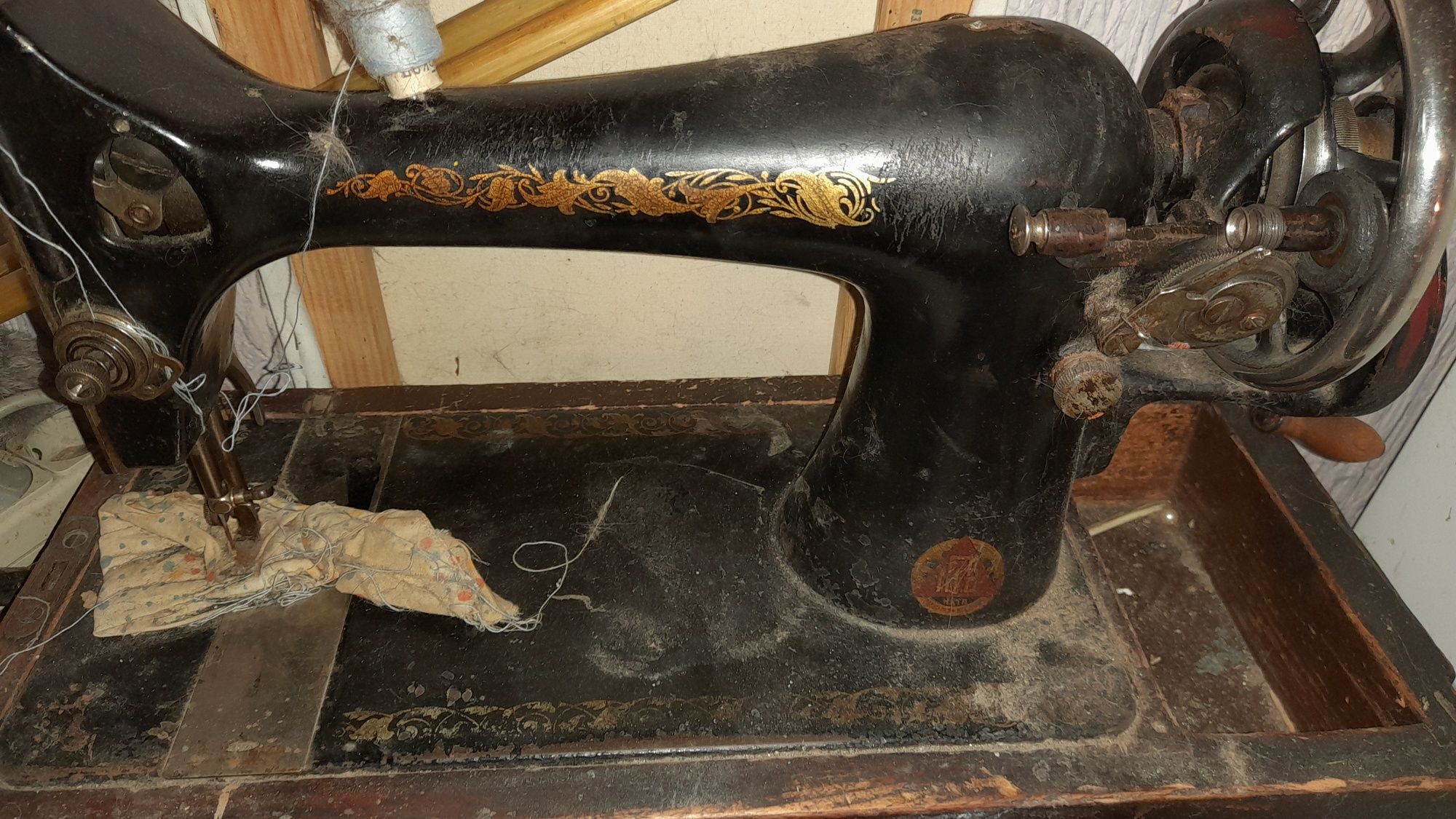 Раритет ручная швейная машинка Подолка