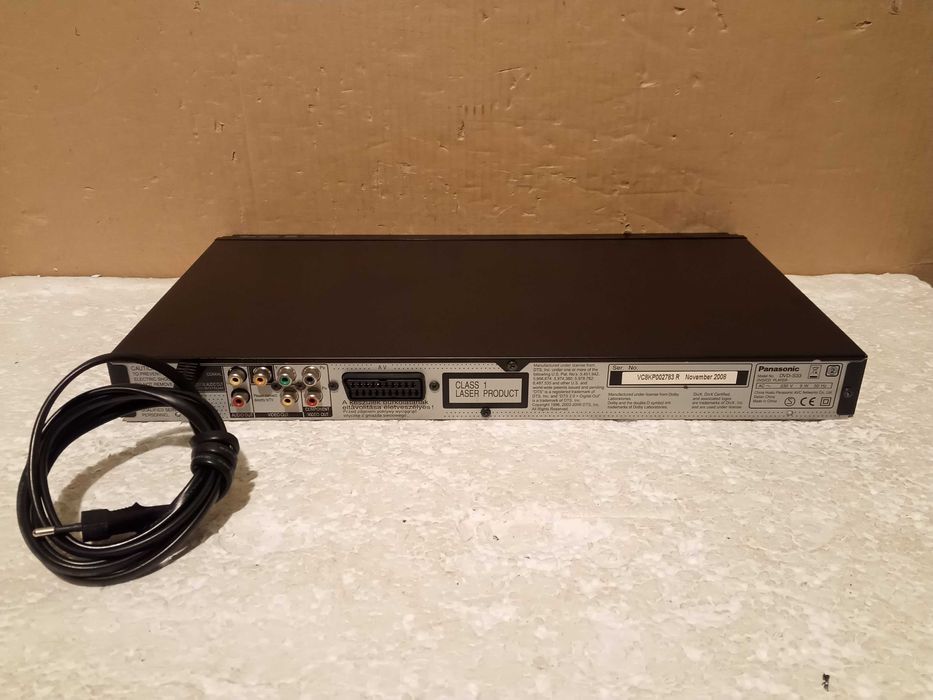 PANASONIC DVD-S33 z pilotem
