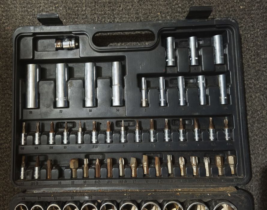 Zestaw kluczy nasadowych Proline  94 elementy 48794