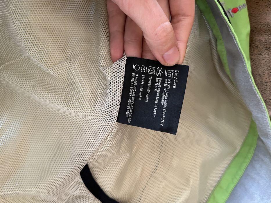 Трекінгова, лижна, термо куртка grifone gore-tex. Розмір XS, 40-42.