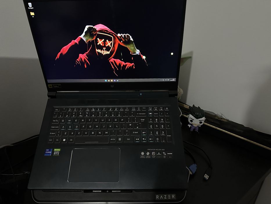 Portátil Gaming Acer Predator Helios 300 PH317-55