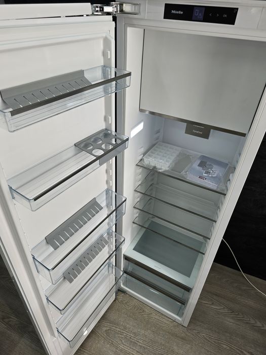 Вбудований Холодильник Miele®️K7734f 2023р DunaCool DailyFresh