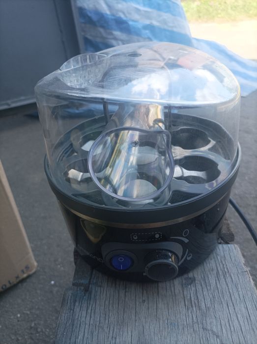 Продам яйцеварку електро