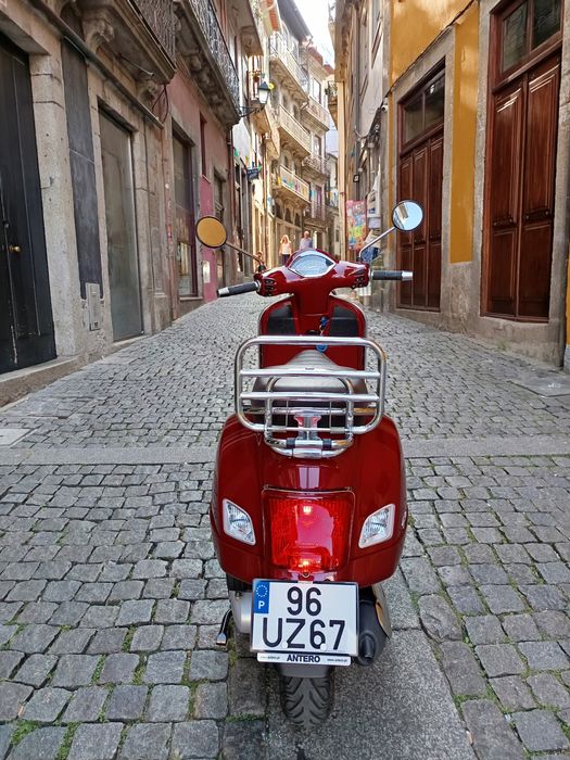 Vespa GTS Touring 125 iget 2018