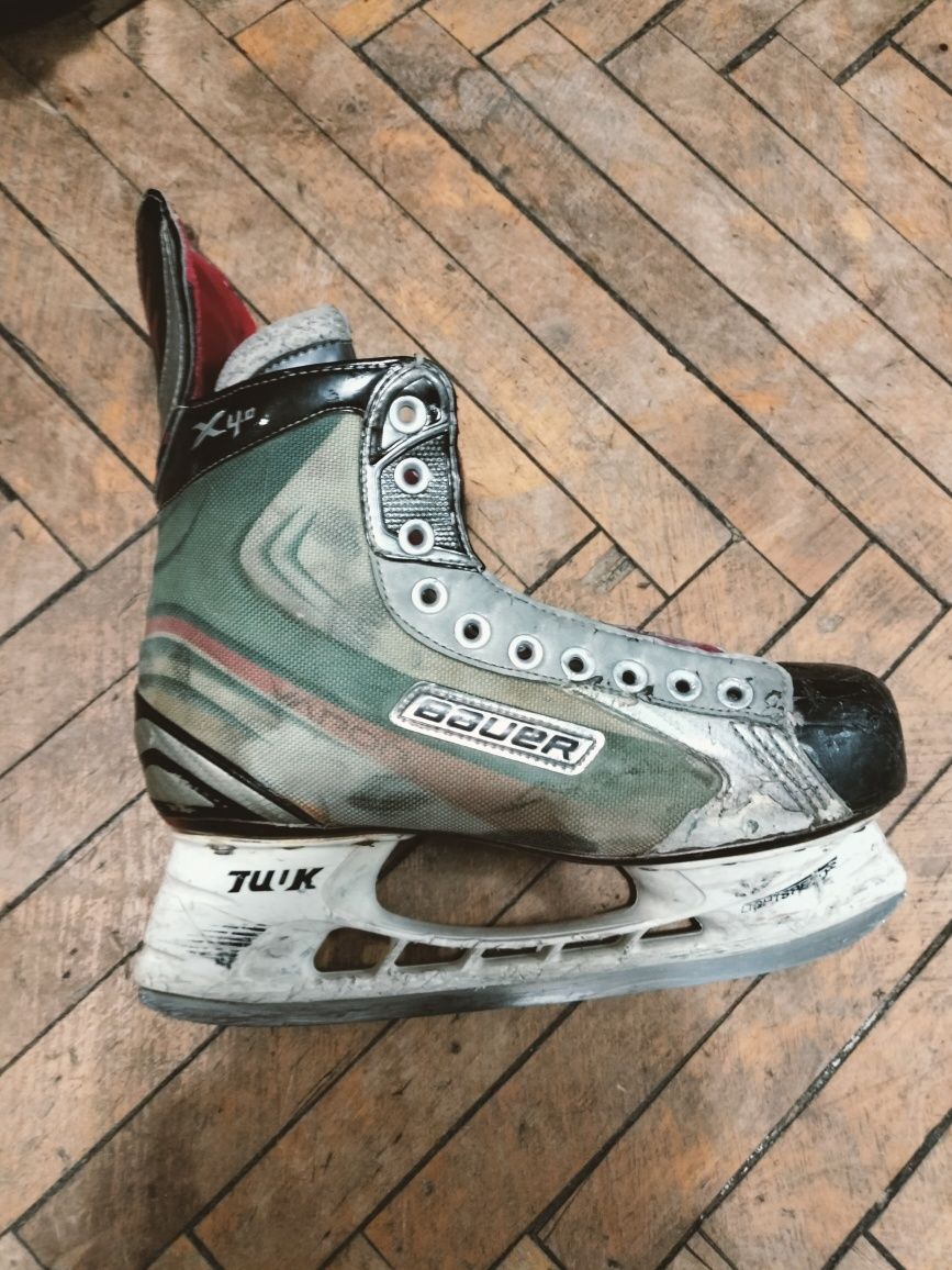 хоккейные коньки Bauer
