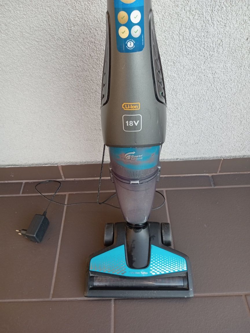 Odkurzacz Philips PowerPro Aqua 2w1