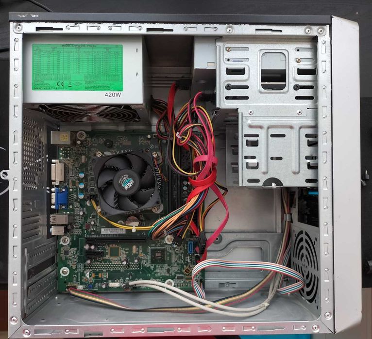 Torre Desktop Intel Insys i3