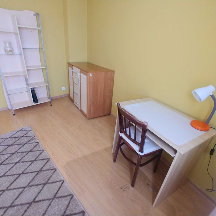 2 pokoje z osobną kuchnią dla RODZINY lub STUDENTÓW STARE MIASTO