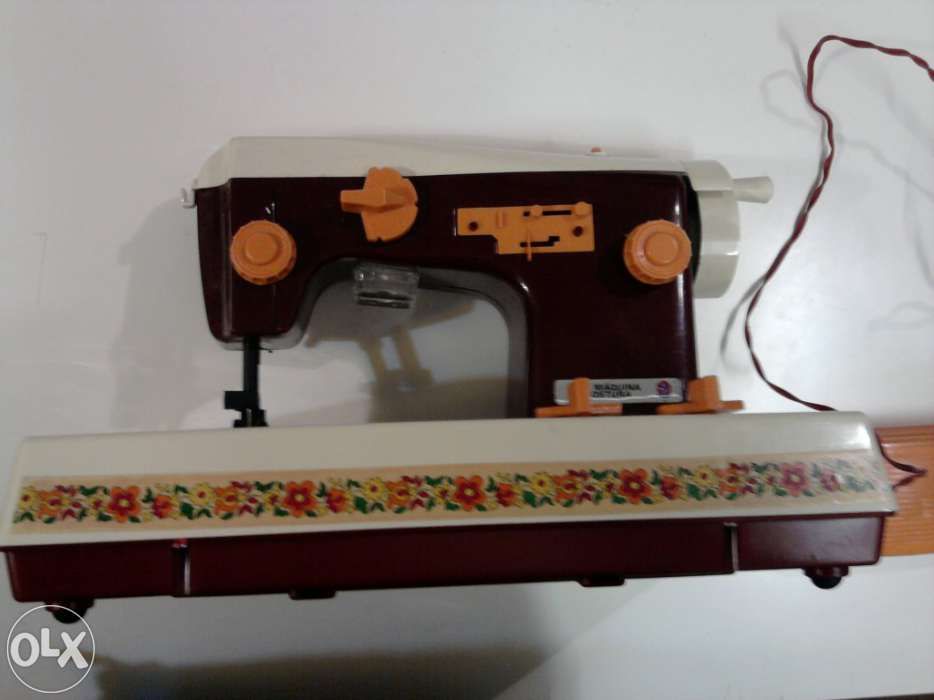 Brinquedo máquina de costura infantil