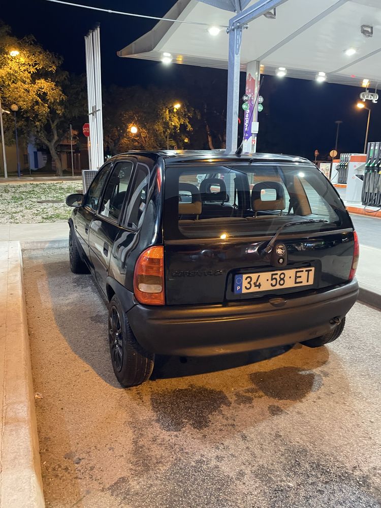 Opel Corsa 1.4 95