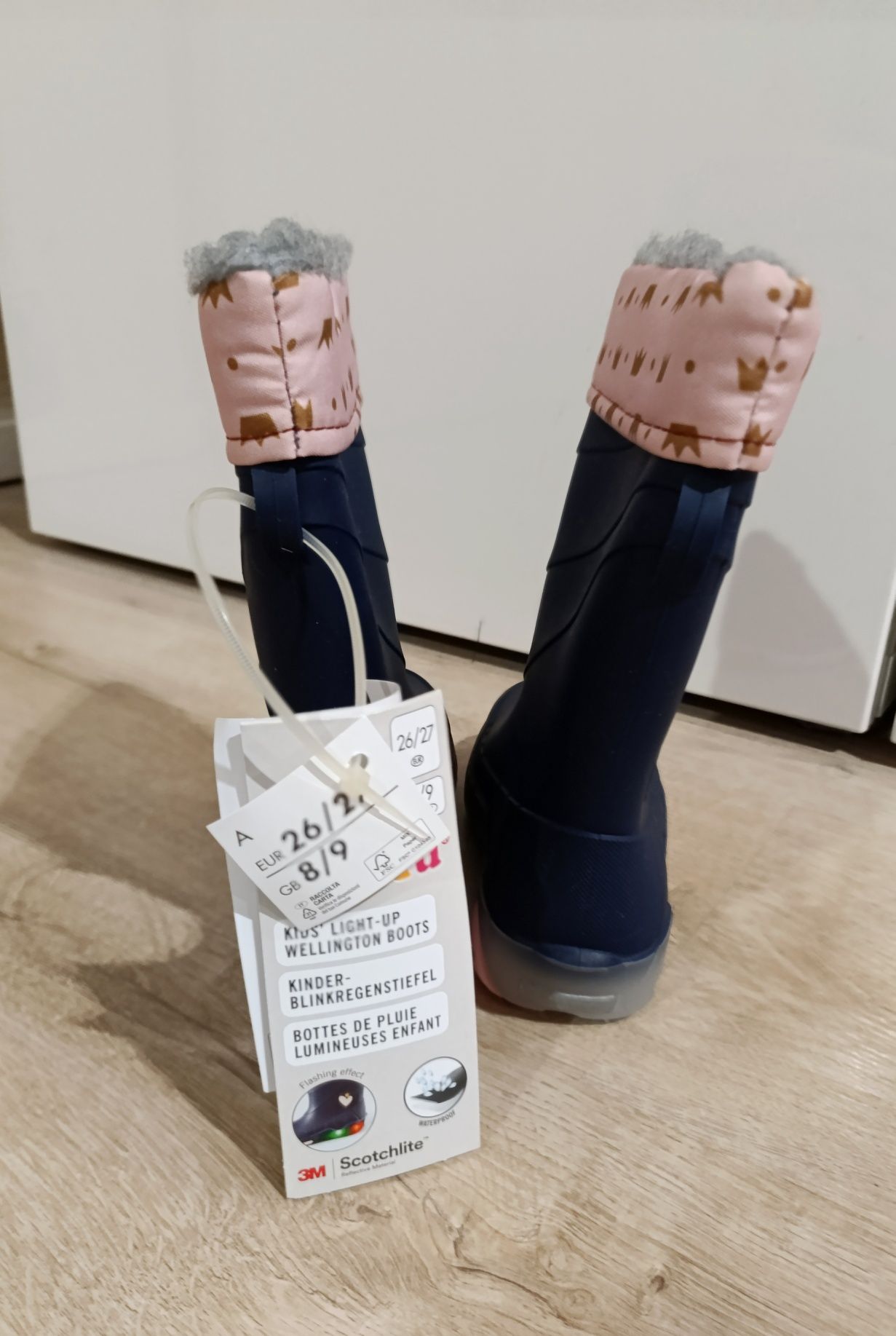 Nowe kalosze 26 / 27 świecące wodoodporne Lupilu buty ocieplane