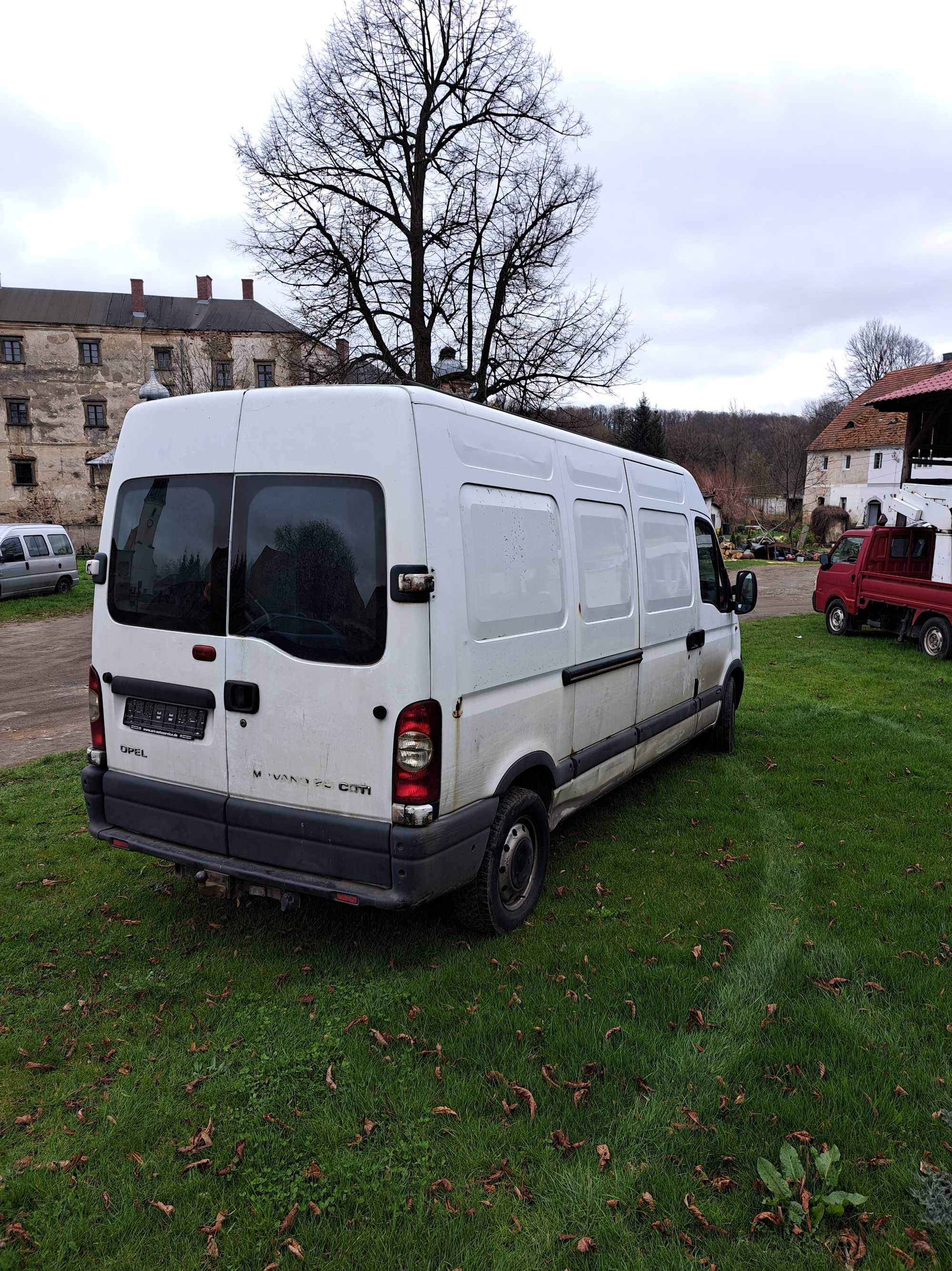 Opel movano 2.5 diesel