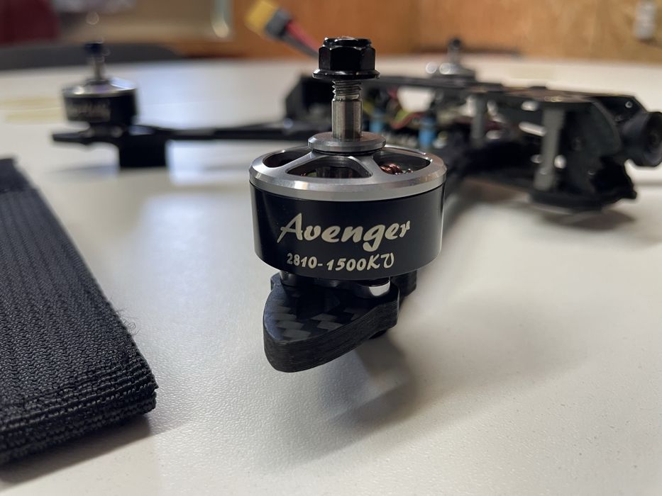 FPV дрон Grinder 7’
