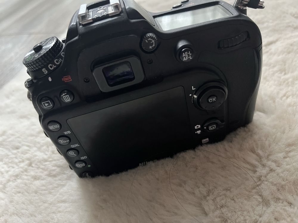 Nikon aparat lustrzanka body D7200 + nikkor 18-105 f/3.5-5.6