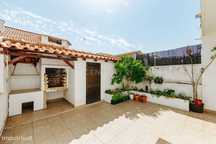 Apartamento T2 com Jardim  - Aroeira
