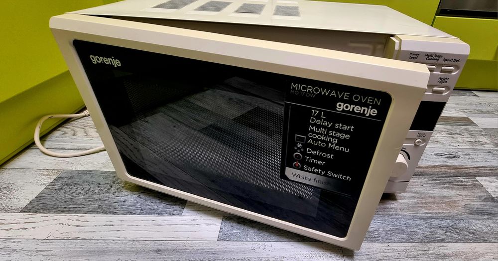 Мікрохвильова піч Gorenje MO 17 DW