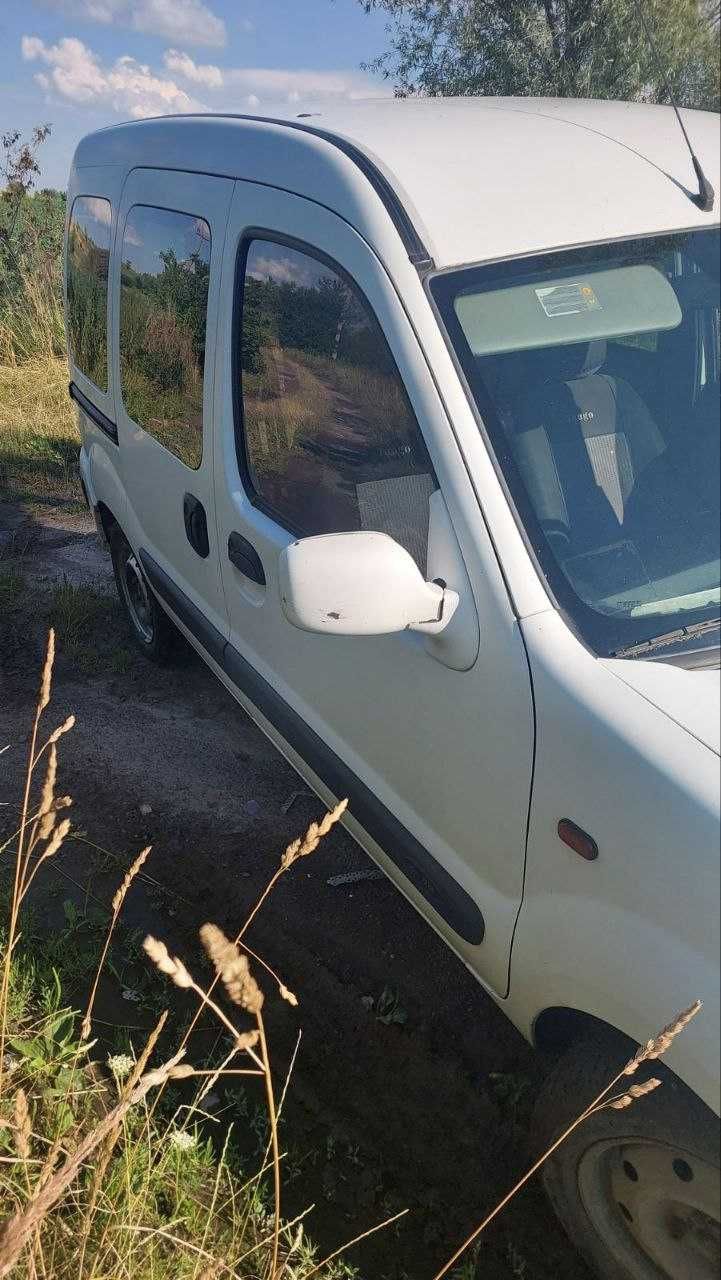 Продам Nissan Kubistar
