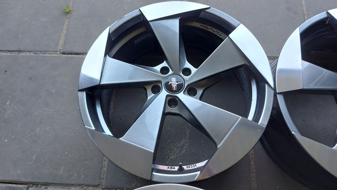 20" 5x114,3  8,5j et40  Ford Mustang Nissan Kia /Tomason TN15