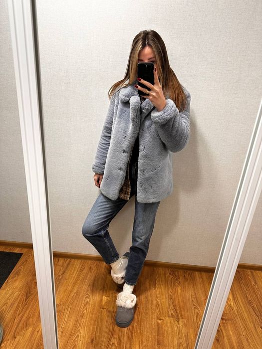 Шубка блакитна штучне хутро