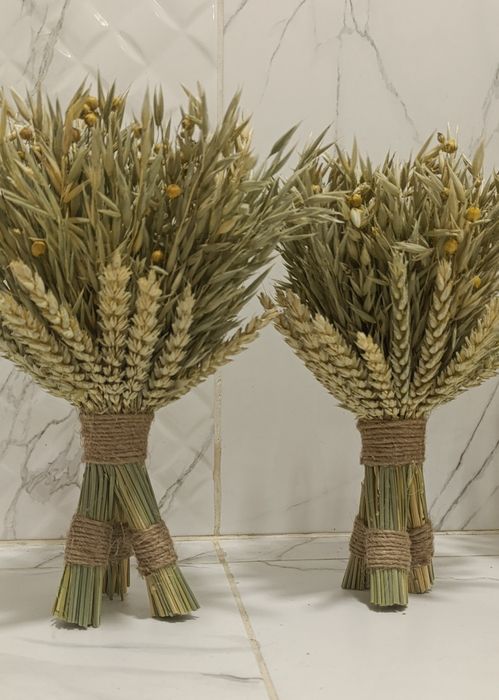 Міні   дідух , символ Різдва.