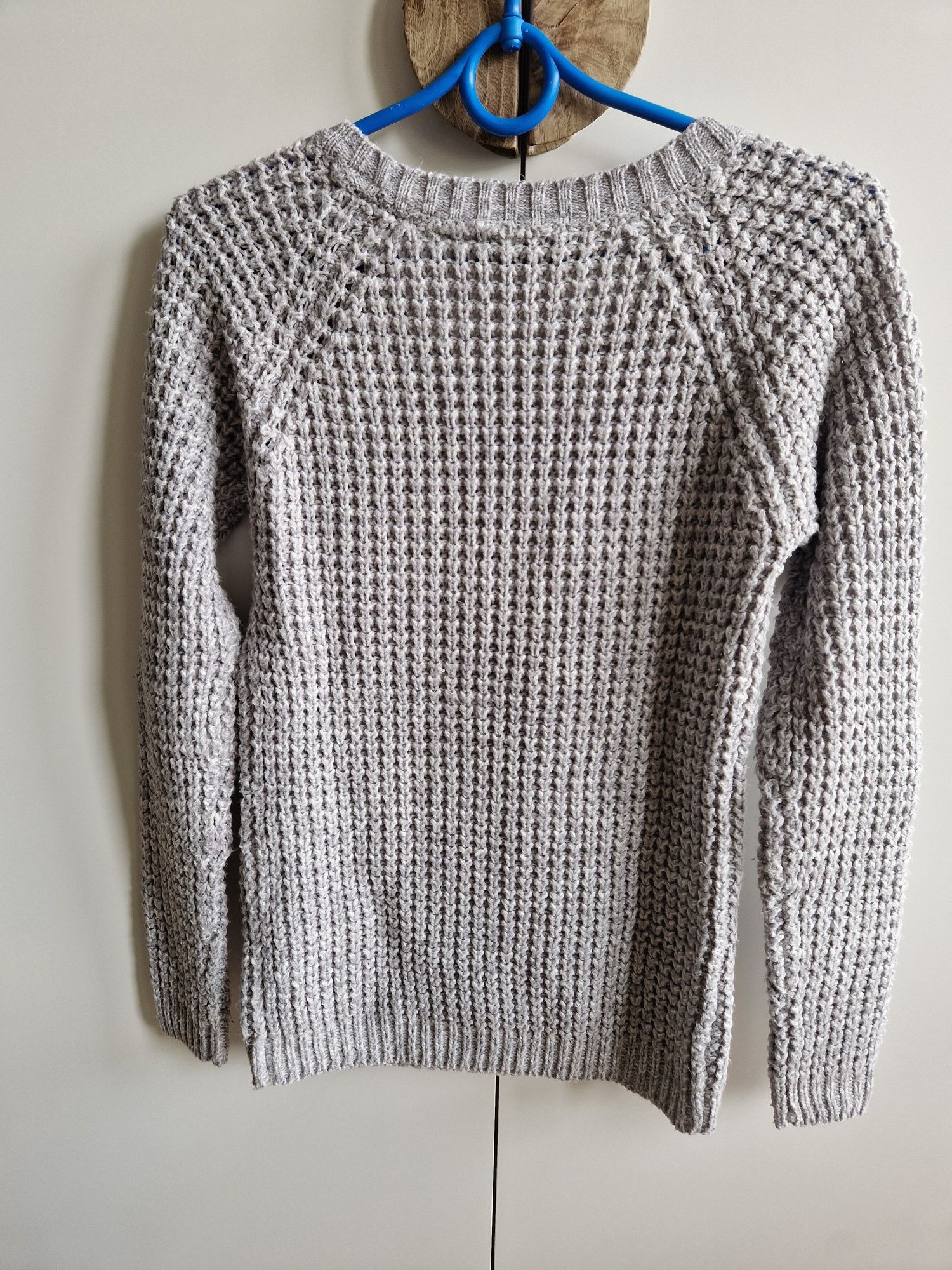 Sweter jasnoszary XS Takko