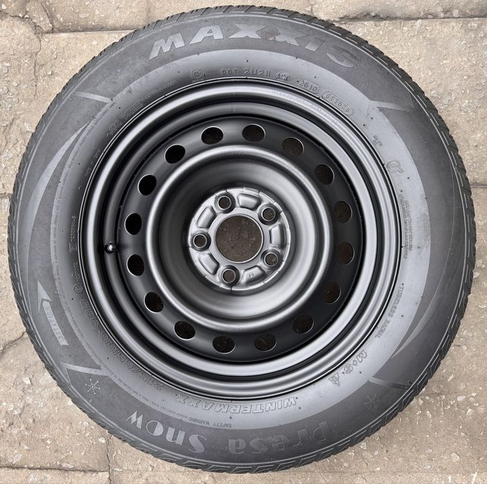 Запаска Maxxis 215/65 r16 5x114.3 ET-46 Hyundai/KIA/Mazda/Mitsubishi
